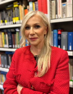 Headshot Professor Ozegalska-Trybalska